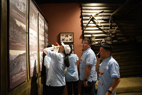 【魅力工程】-建筑工程学院专业实践“三下乡”系列(三)---参观洛克故居 宣传资助政策 第 4 张 【魅力工程】-建筑工程学院专业实践“三下乡”系列(三)---参观洛克故居 宣传资助政策 第 4 张