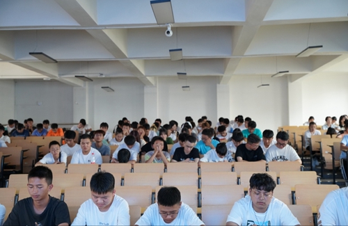 6.jpg 【魅力工程】-新生入学教育终结篇!--系列报道(三) 第 7 张