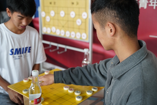 DSC00286(1).jpg 【魅力工程】-第十届体育文化节暨第三届“经管杯”象棋大赛圆满闭幕! 第 7 张