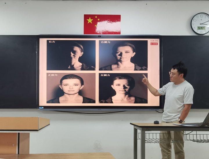 向超老师示范课.jpg