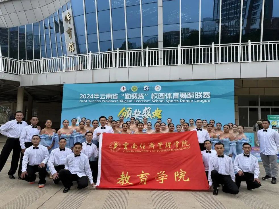 ce739821c25083ea160d3d1fef5682eb.jpg ce739821c25083ea160d3d1fef5682eb.jpg