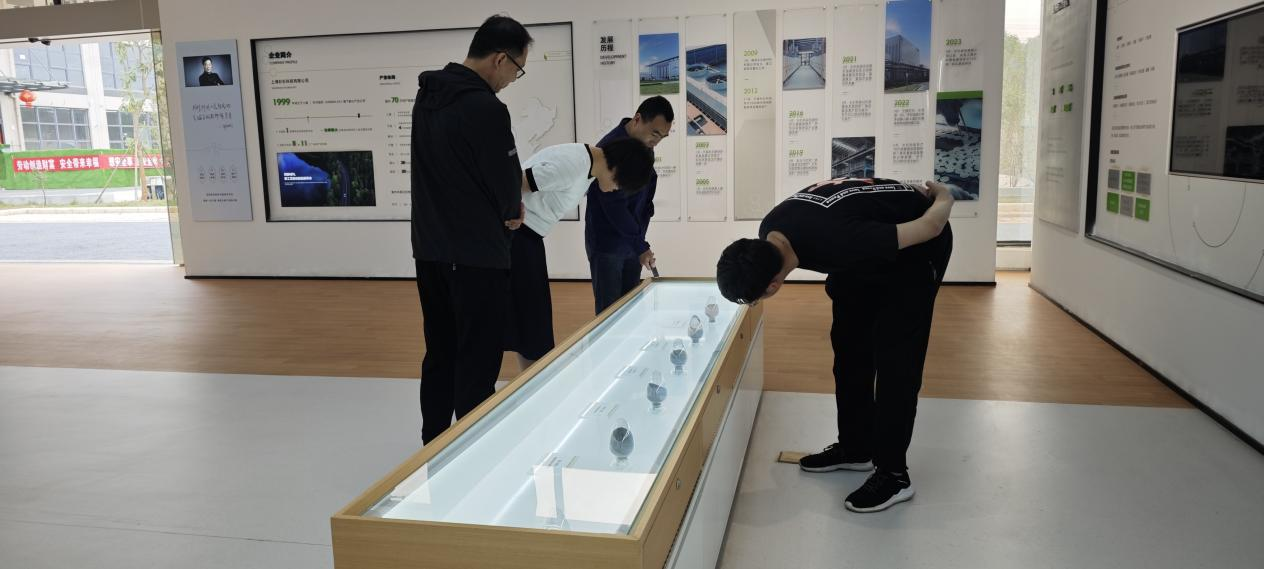 商学院与云南杉杉新材料有限公司达成校企合作意向精准对接岗位需求促就业 第 2 张