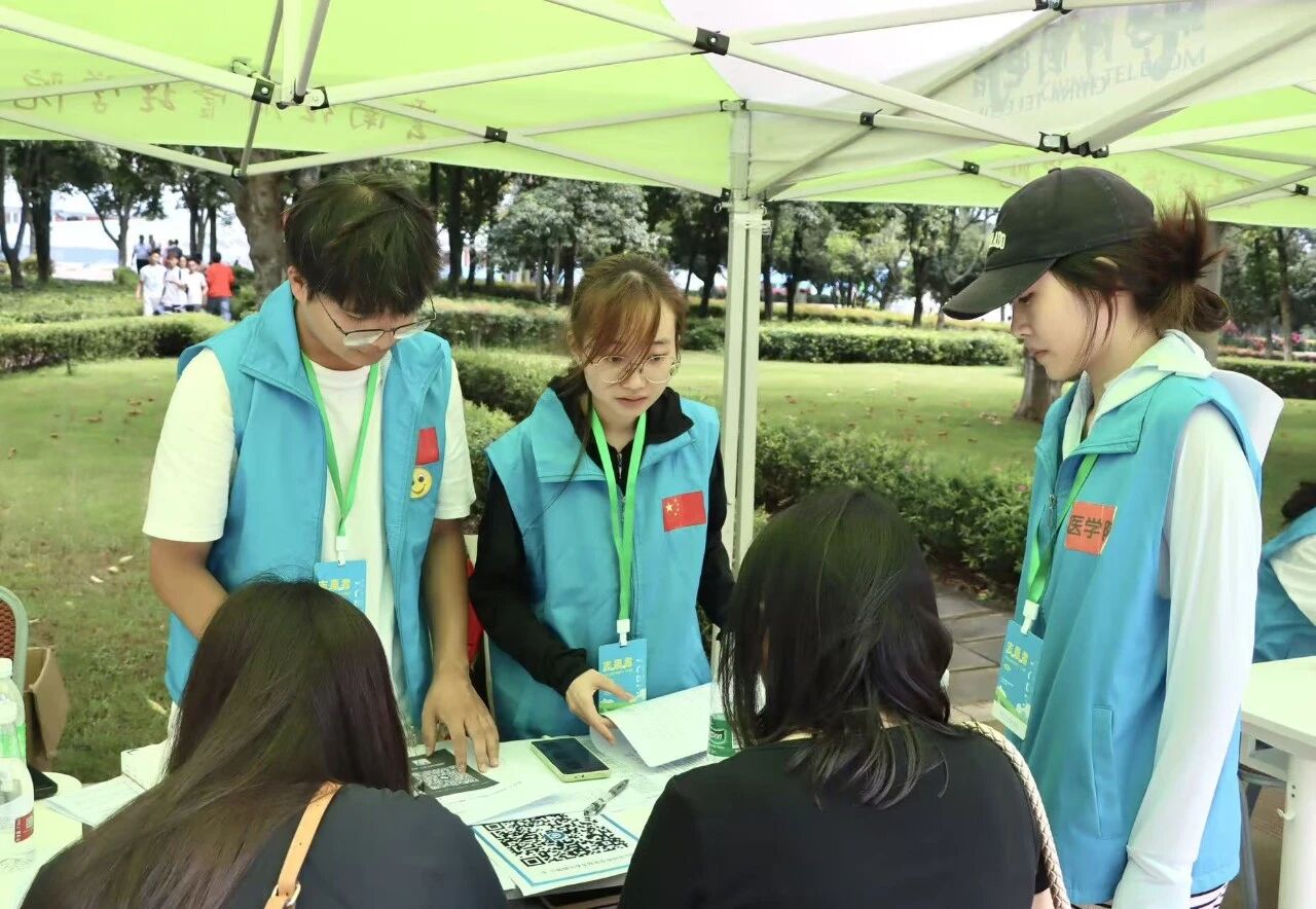 微信图片_2026-09-02_232233_332.jpg 以温情护新程,以初心赴医梦|医学院2026级迎新纪实 第 19 张